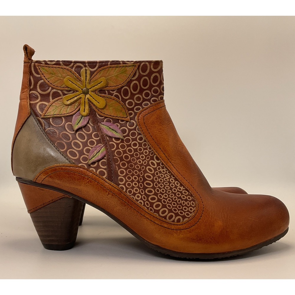 L'Artiste Spring Step Dramatic Boots Booties Flower Leather Womens US 8.5 39